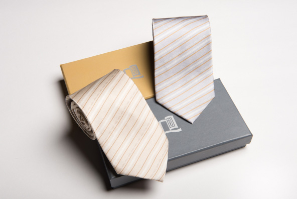 Necktie (Strips Design) – Golden/Silver